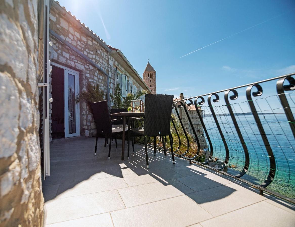 Apartment Julietta Rab Town Exterior photo